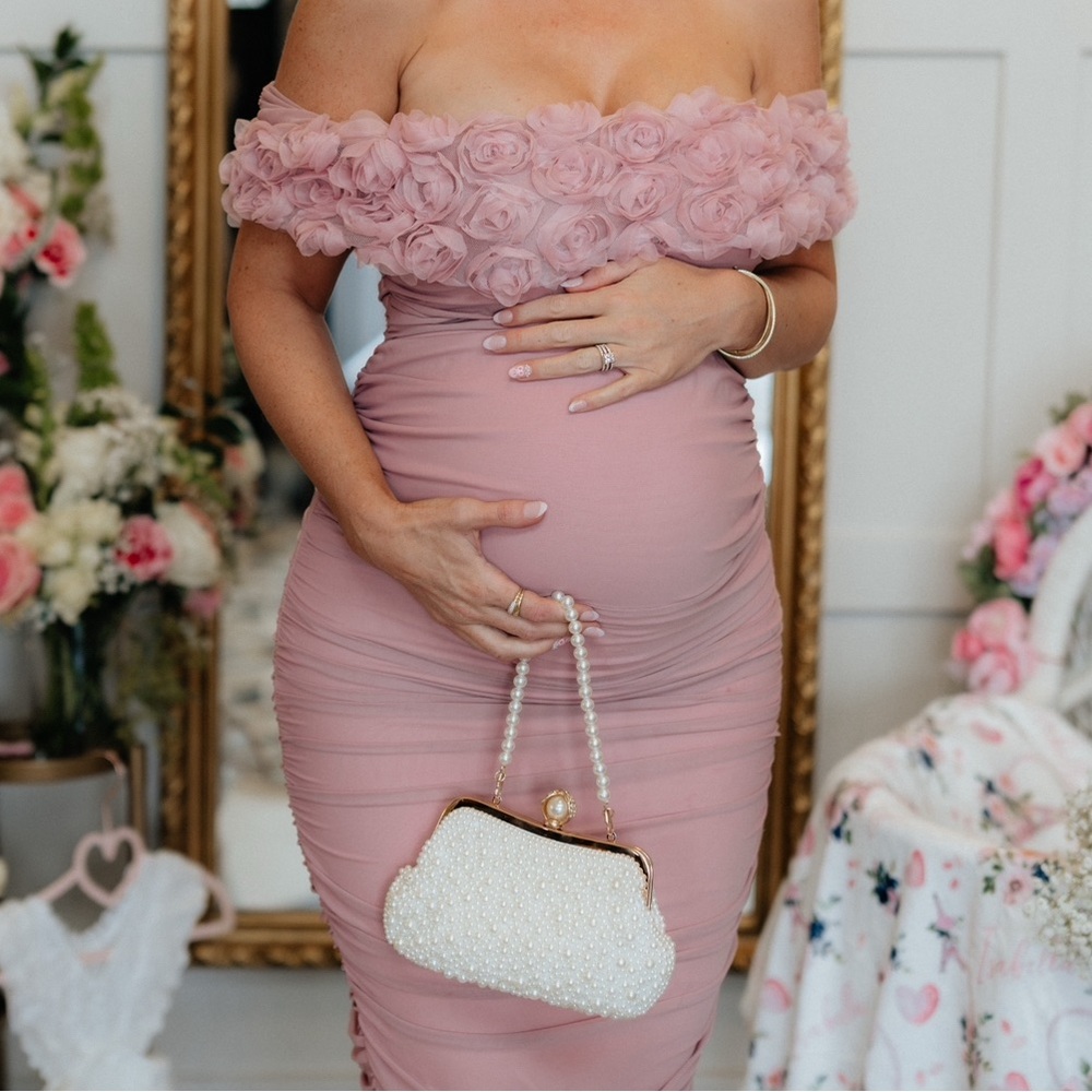 Club L London Dusty Pink Off-Shoulder Maxi Dress